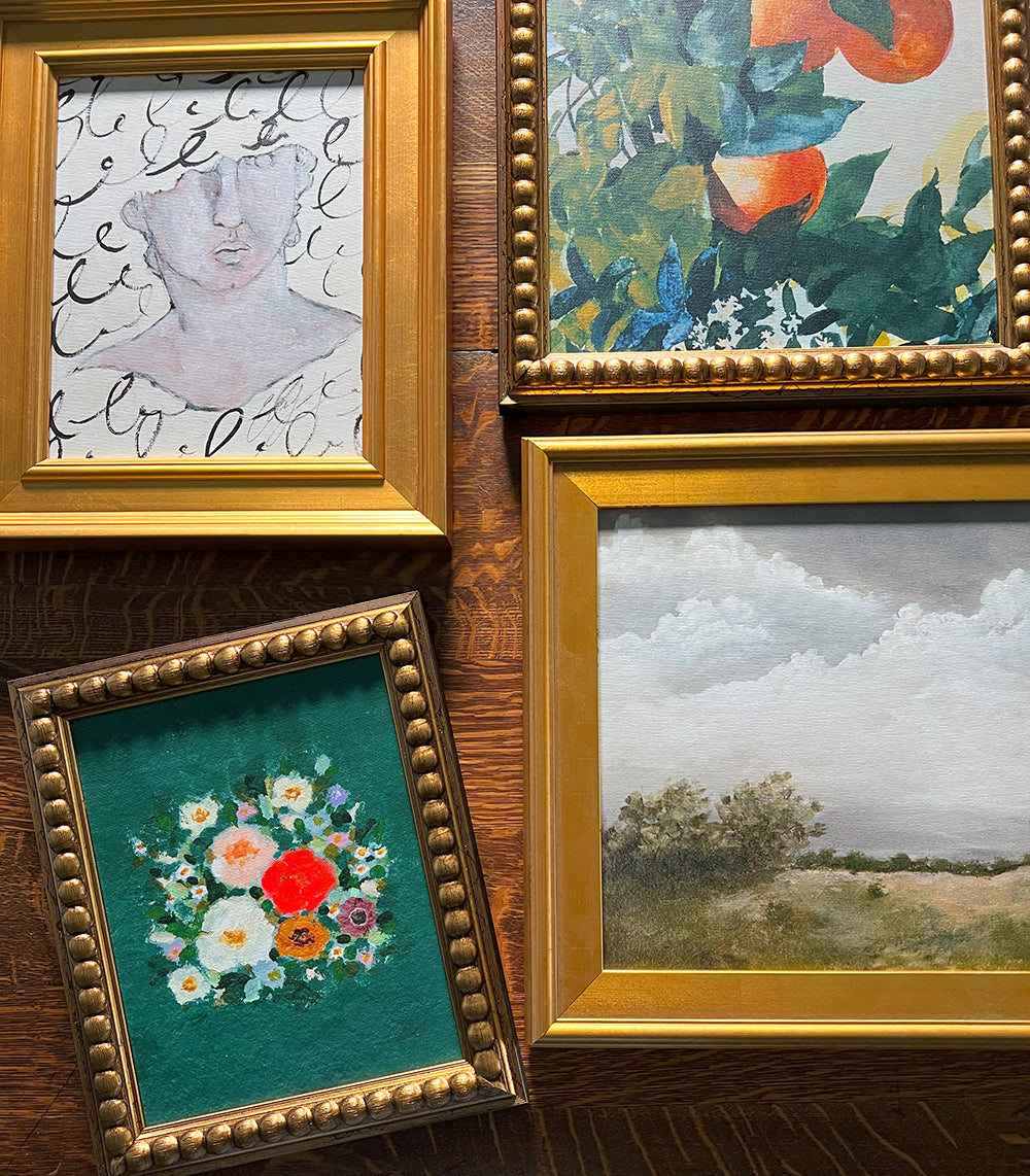 Narrow Classic Gold Frame