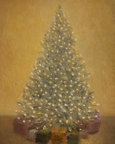 CHRISTMAS TREE WITH PRESENTS