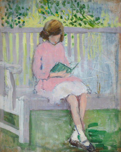 GIRL READING