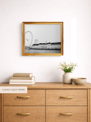 LONDON, BLACK AND WHITE - Museum Quality Art