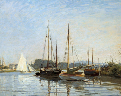 PLEASURE BOATS IN ARGENTEUIL