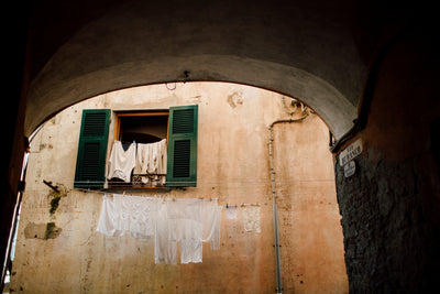 THROUGH THE ALLEYS OF RIOMAGGIORE